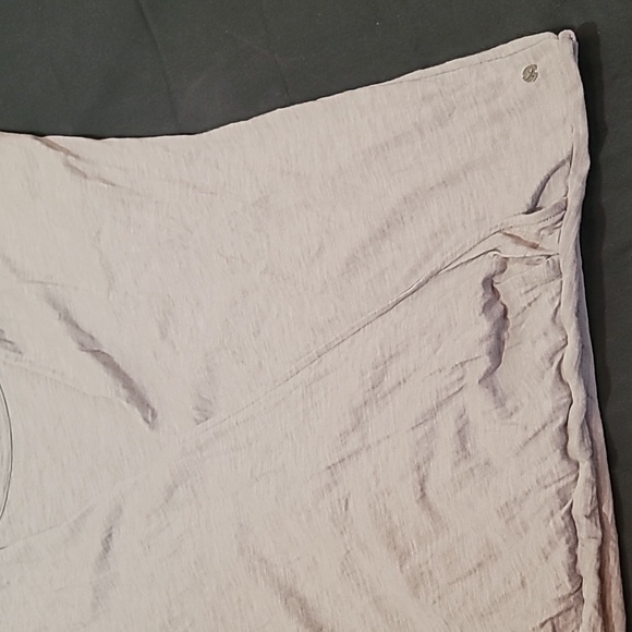 Eddie Bauer Gray Sleeveless Blouse Crossover W/Built in Tank Top Size Medium - Picture 3 of 15